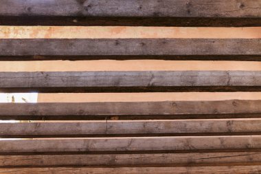 Eski tavan ahşap kiriş