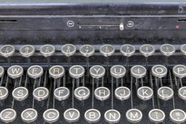 Eski bir daktilonun ayrıntıları