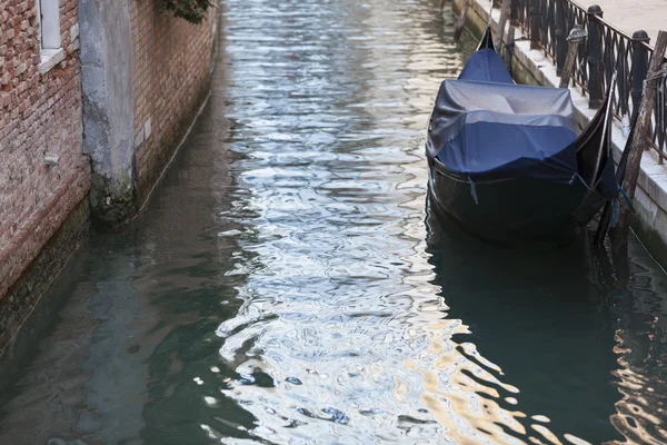 กอนโดลาในเวนิส — ภาพถ่ายสต็อก