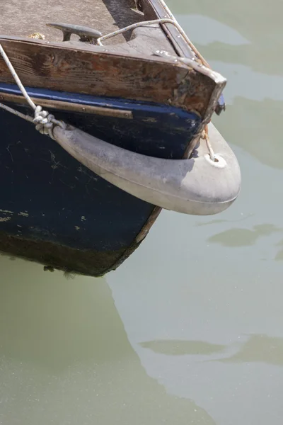 Barcos no rio — Fotografia de Stock