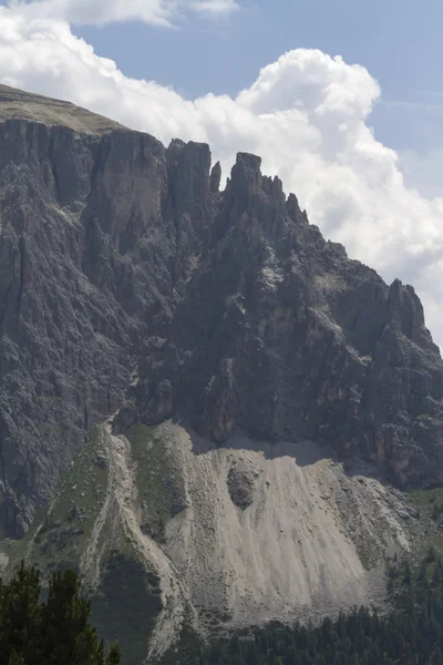 Краєвид rocky горі — стокове фото