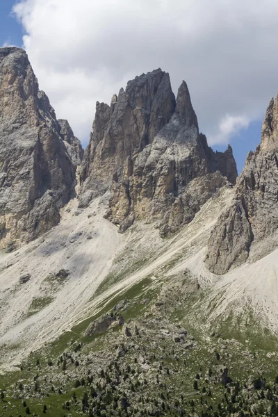 Liggande rocky mountain — Stockfoto