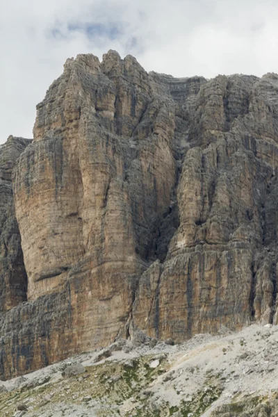 Paesaggio montagna rocciosa — Foto Stock