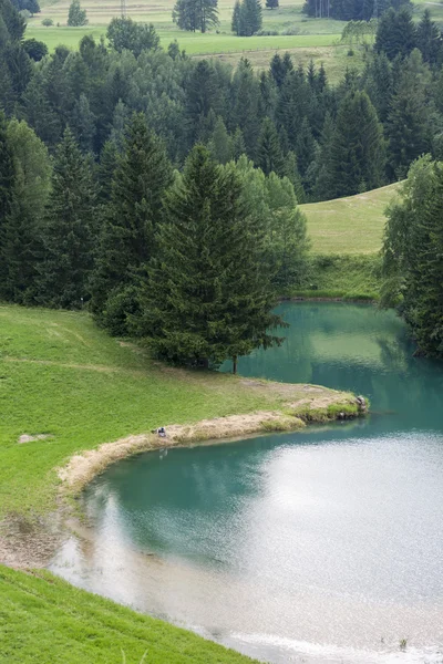 Liggande sjön — Stockfoto