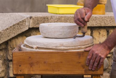 eski el ile değirmen