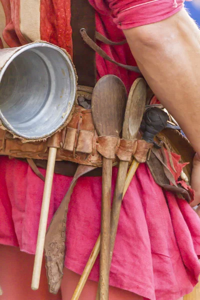 Musicisti medievali con tamburi e tamburelli — Foto Stock