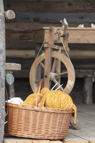 Old loom weaving — Stock Photo, Image