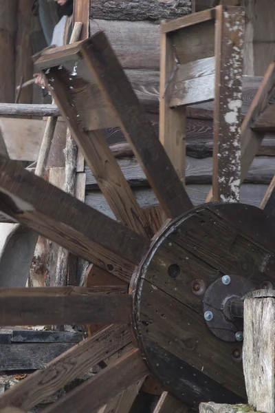 Eski bir watermill — Stok fotoğraf