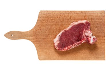 Doğrama kurulu üzerinde et parçası