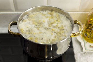 Kıymalı Türk mantısı.