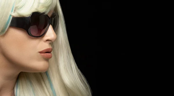 Beautiful Blond Woman Healthy Long Silver Hair Wearing Black Sunglasses — Stock Photo, Image