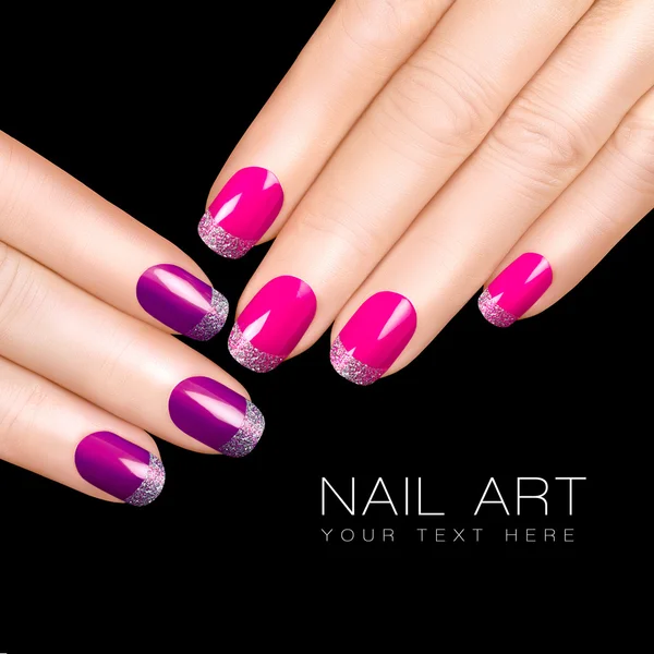 Nail Art. Vernis à ongles de luxe. autocollants ongles paillettes — Photo