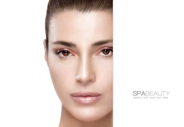 Güzellik ve Cilt Bakımı genel kavram. Spa kız