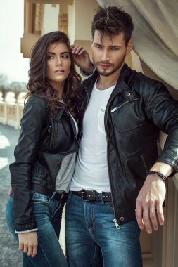 Genç Moda Çift