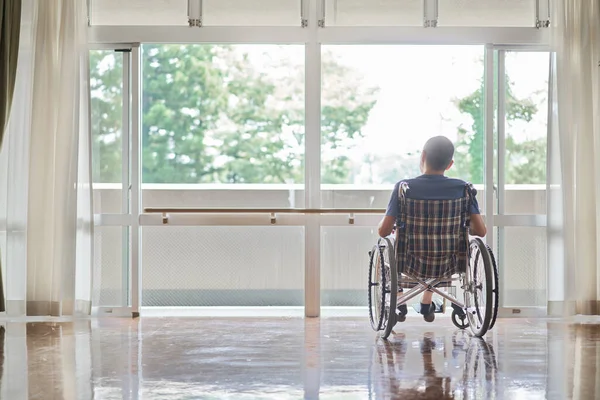 Personnes Âgées Fauteuil Roulant Dans Des Établissements Soins Longue Durée — Photo