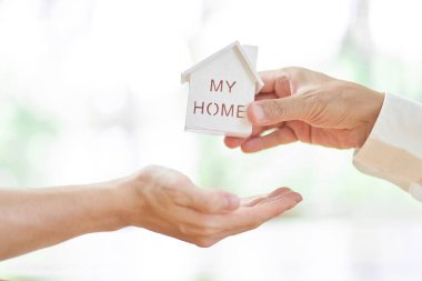 Ebeveynden çocuğa miras kalıtımının resmi