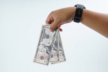 Beyaz arka planda ABD Doları banknot temsil ödeme, nakit işlem, mali değişim, gelir, maaş ve para konsepti kopya alan.