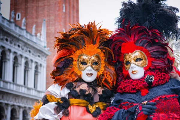 Máscara de carnaval em Veneza - Traje veneziano — Fotografia de Stock