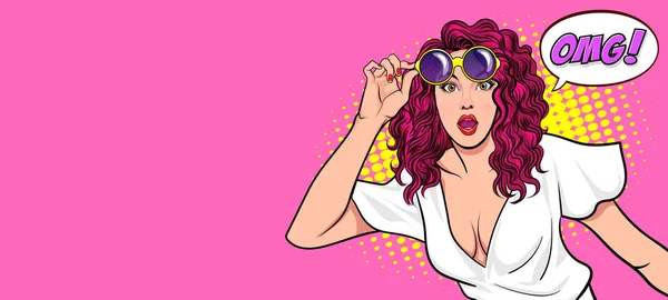 Gözlüklü kadın şaşırdı: OMG pop art retro çizgi roman tarzı.