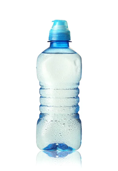 Eine Kleine Plastikflasche Mineralwasser — Stockfoto