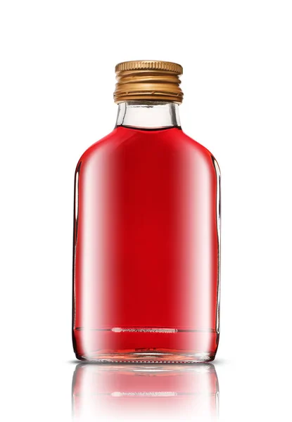 Botella Pequeña Con Vodka Rojo —  Fotos de Stock