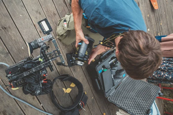 Pellicola Professionale Videocamera Sul Set Turno Tiro Equipaggiamento Gruppo Tecnica — Foto Stock