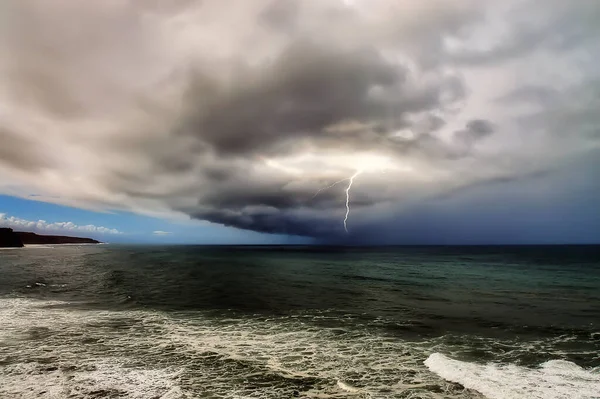 Paisagem Marinha Antes Tempestade Costa Atlântica Portuguesa — Fotografia de Stock