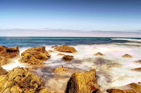 Морской Пейзаж Скалистом Пляже Берегу Атлантического Океана — стоковое фото