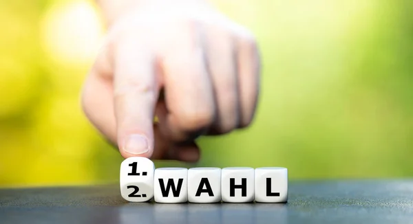 Hand Turns Dice Changes German Expression Wahl Second Choice Wahl — Stock Photo, Image