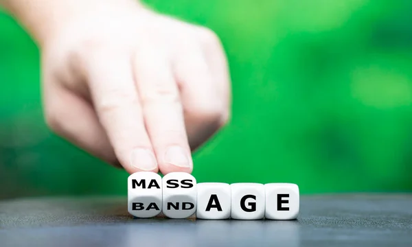 Symbol Für Eine Massage Anstelle Eines Verbands Hand Würfelt Und — Stockfoto