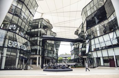 Lasalle College of Arts iç. Singapur, Winstedt Roa