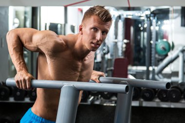 adam spor olarak çalışma sırasında