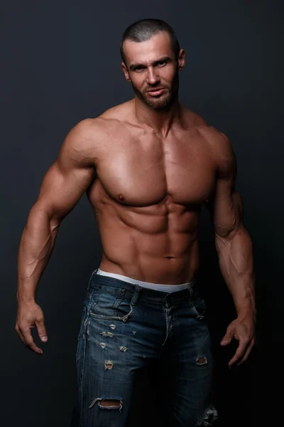 Handsome muscular man — Stock Photo, Image