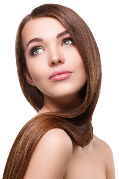 Mujer con cabello castaño sano —  Fotos de Stock