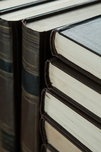 Oude boeken-closeup — Stockfoto