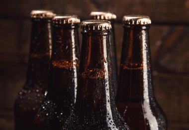 Soğuk bira şişesi