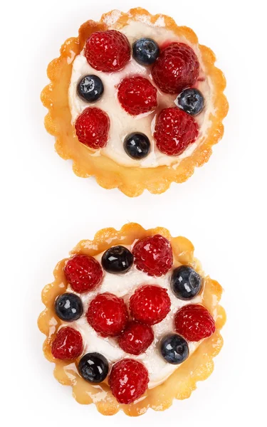 Sweet cakes with berries — Stock Photo, Image