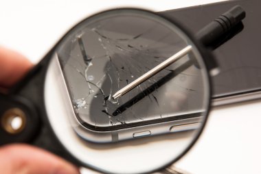 Akıllı telefon ve araçları onarım için