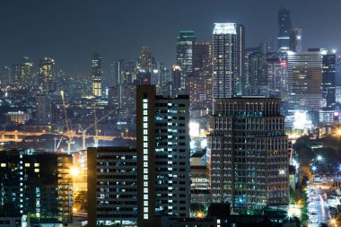 Modern gece manzarası Bangkok şehri