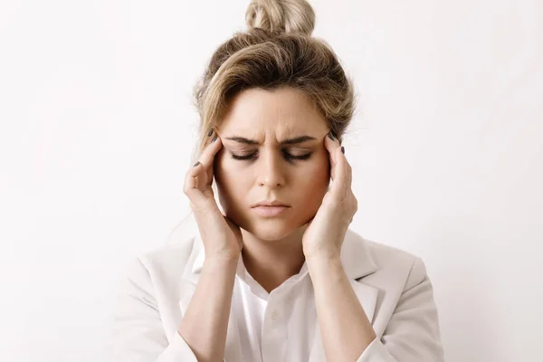 Sehr Müde Geschäftsfrau Konzepte Der Überstunden Und Probleme Der Wirtschaft — Stockfoto