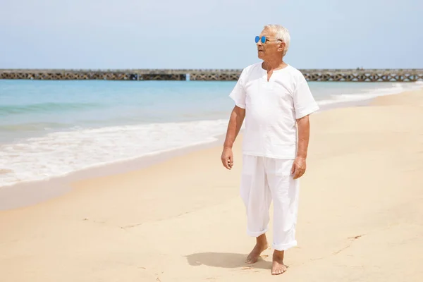 Enjoying Retirement Happy Senior Man Walking Beach — Stock Photo, Image