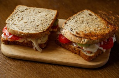 Ev yapımı sandviçler