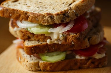 Ev yapımı sandviçler