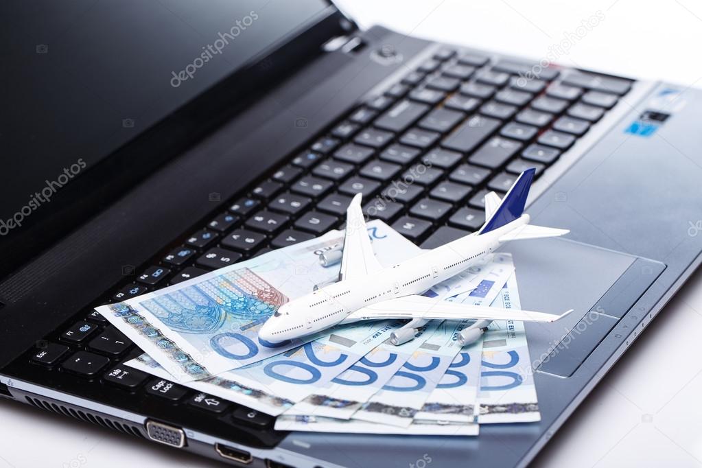 Aircraft and banknotes 