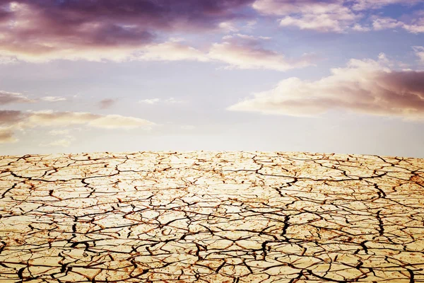 Dry ground and sky — Stock Photo, Image
