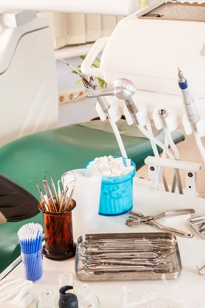 Lugar de trabajo del dentista —  Fotos de Stock