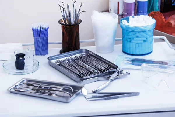 Lugar de trabajo del dentista — Foto de Stock