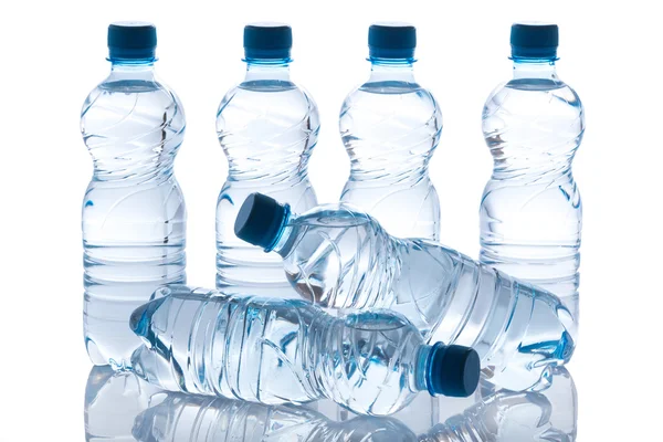 Бутылки с водой — стоковое фото