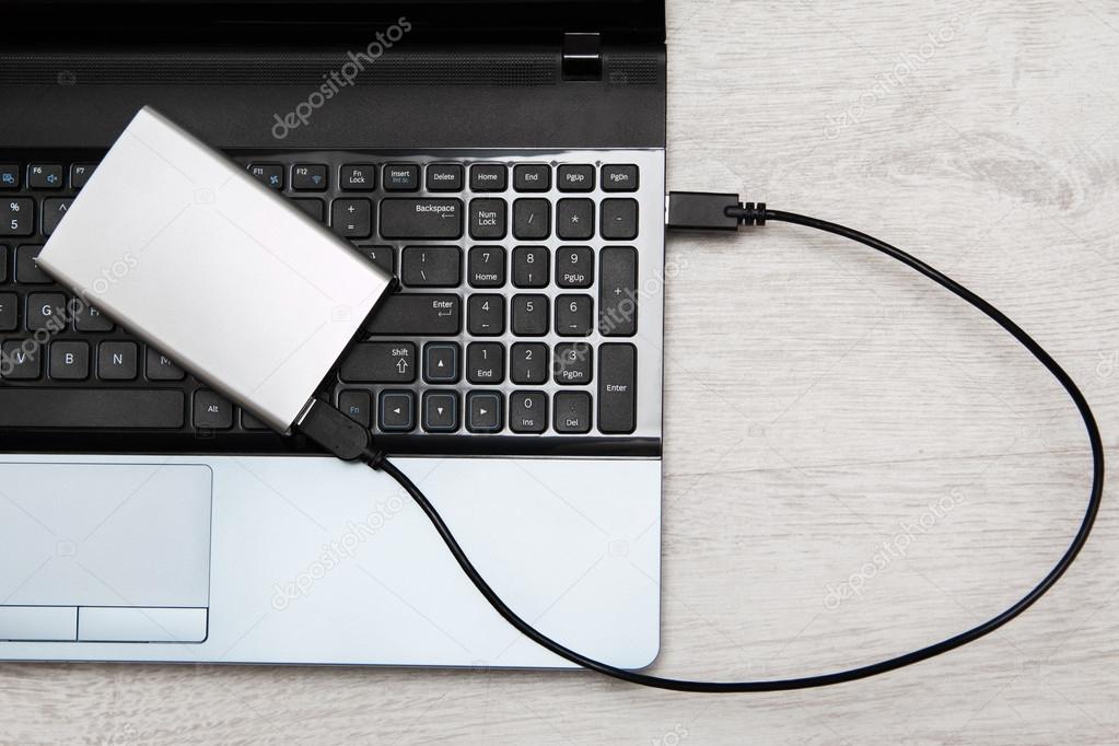 External HDD and laptop