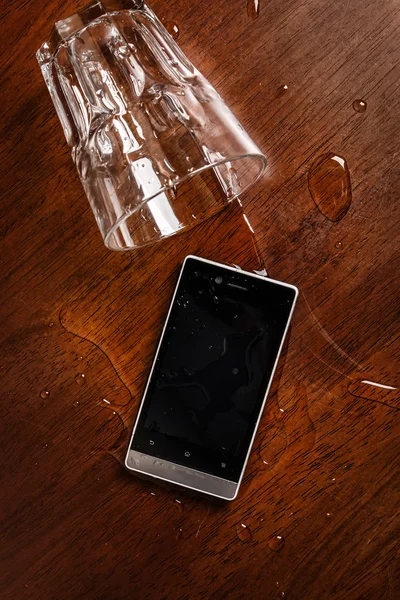 Smartphone in water — Stock Photo, Image